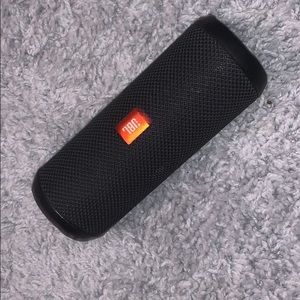 Jbl flip 3 speaker